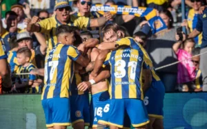 Ya clasificado, Central visita a Platense en Vicente López