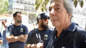 Dirigentes gremiales aceiteros durante una conferencia de prensa