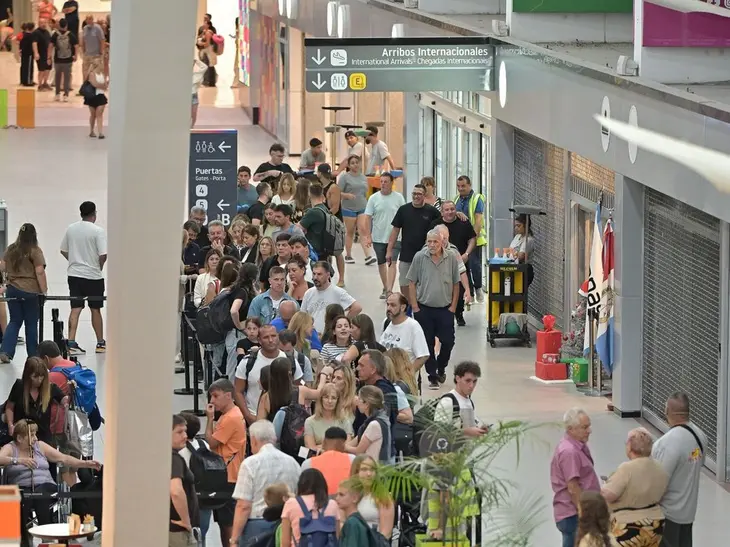 El aeropuerto de Rosario licita 11 locales comerciales