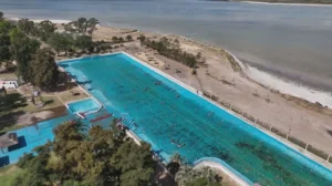 180 METROS DE LA PILETA MÁS GRANDE DE ARGENTINA