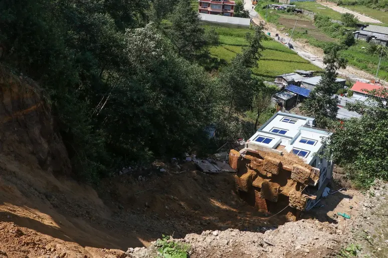 Alud en el monte Himlung deja muertos y desaparecidos