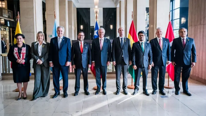 Argentina acordó en Chile un plan regional contra el narcotráfico