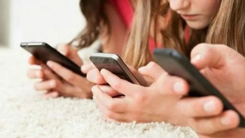 Australia investiga a Meta, TikTok y Google por la prohibición a menores