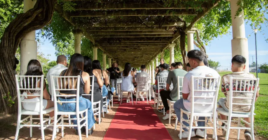 Bodas al aire libre: el programa municipal suma nuevos parques