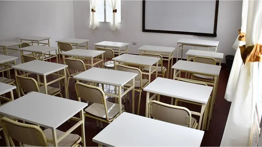 Santa Fe descontará el día y el premio a docentes que paren