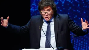 Javier Milei en un acto público