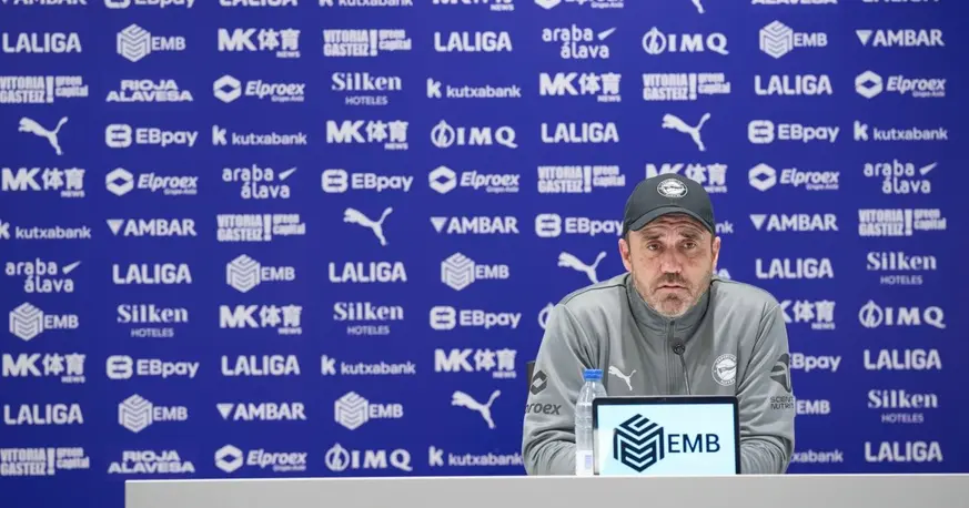 En medio de la búsqueda de entrenador tras la salida de Marcelo Gallardo, Eduardo “Chacho” Coudet salió a frenar versiones sobre una posible llegada a River, aunque dejó abierta la chance de evaluar una propuesta si el llamado finalmente se concreta.