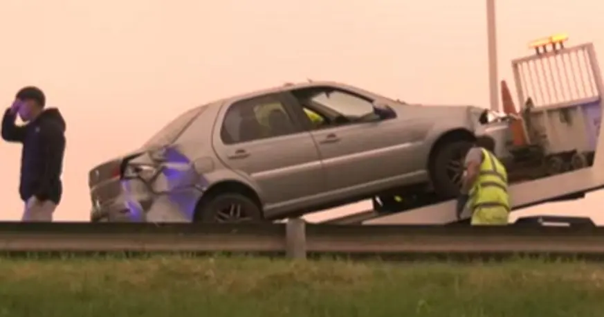 Un auto y un camión chocaron en Circunvalación y Mendoza