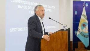 Alfredo Cornejo impulsa una reforma por autonomías municipales en Mendoza