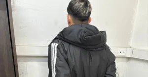 Patrullero y operativo policial en barrio La Cerámica