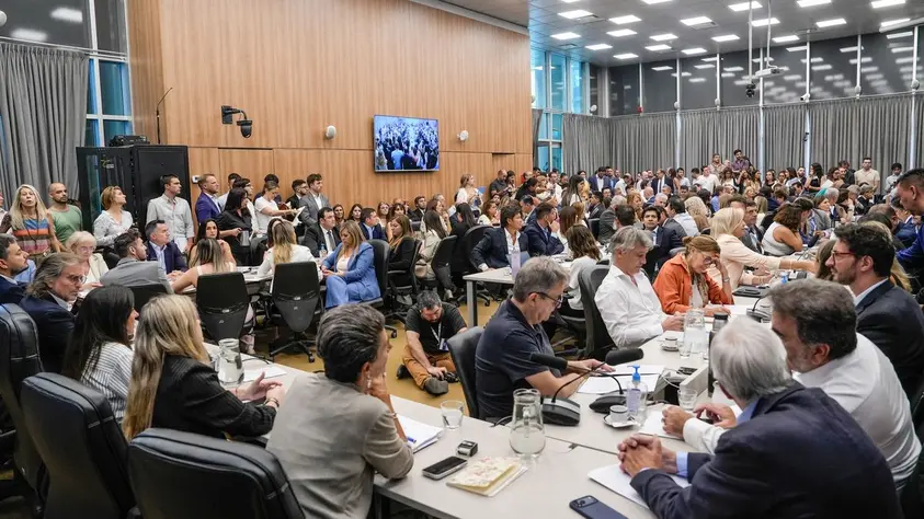 Diputados debate baja de imputabilidad y pacto Mercosur-UE
