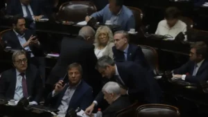 Diputados reclaman en Casa Rosada reabrir acceso a la prensa