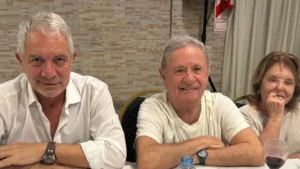 Duhalde reapareció en La Plata y empuja la unidad peronista