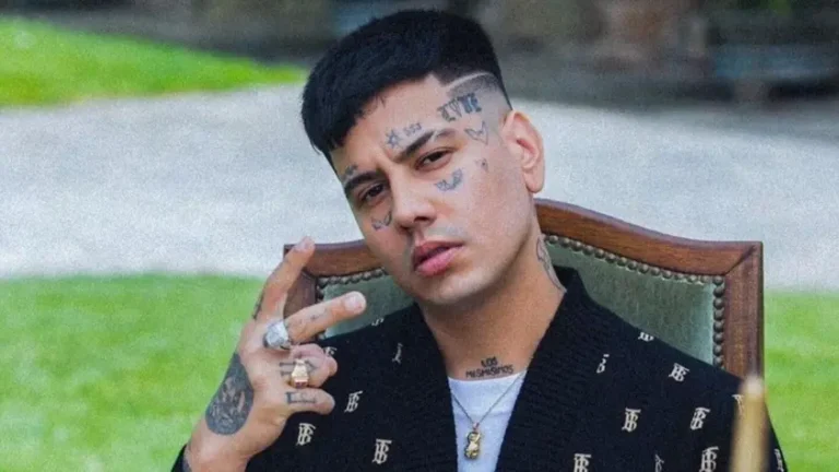 Duki, denunciado por su tatuador por uso indebido de diseños