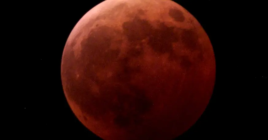 Eclipse lunar total 2026: por qué la Luna se verá roja