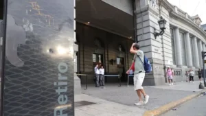 El Gobierno calificó de perverso el paro nacional de la CGT