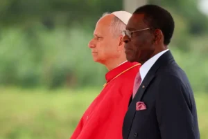 El Papa cuestionó el uso de Dios para justificar violencia