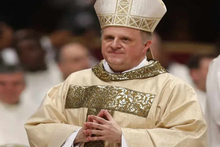 El Vaticano designó a un nuevo nuncio en Argentina