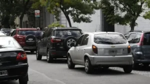 Movilización y reclamos vecinales en Rosario por problemas urbanos