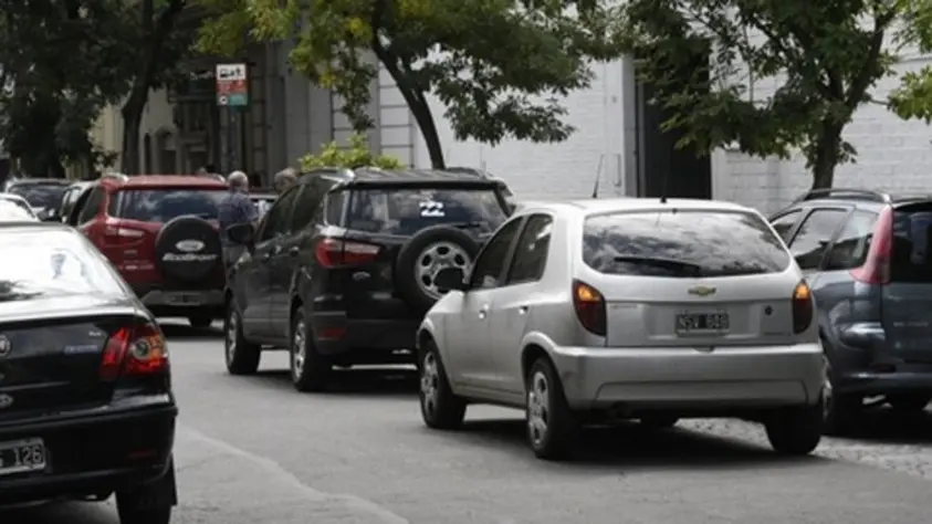 En Rosario crecen las denuncias por tránsito y basura