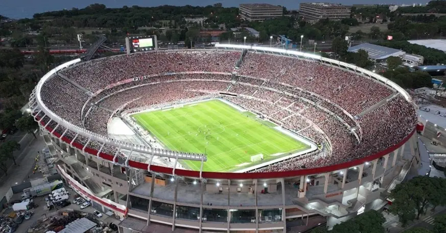 Finalissima: tensión por la sede entre el Bernabéu y el Monumental