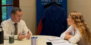 Funcionarios refuerzan advertencias por estafas digitales