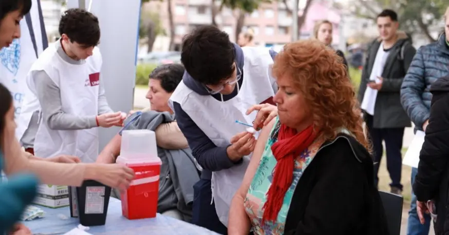 Hepatitis B y C: test rápidos y gratis en plaza Montenegro