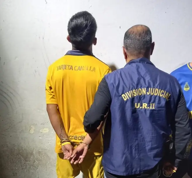 Hinchas de Central no pudieron ingresar al Gigante porque tenían pedido de captura