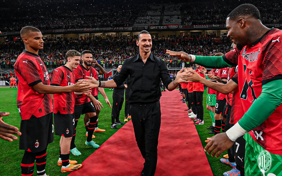 Se retiró Ibrahimovic