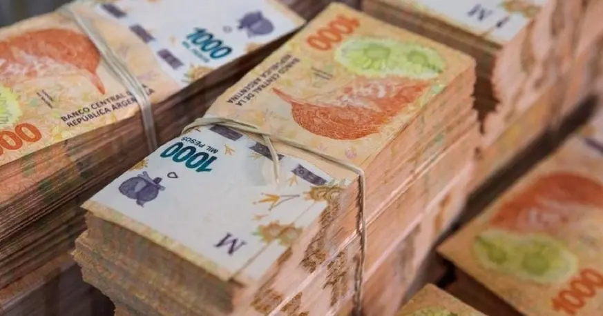Santa Fe: imputaron a un subjefe por coimas y billetes marcados en una comisaría