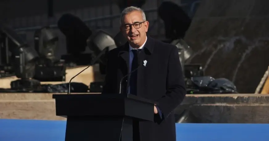 Javkin pidió revisar la aplicación de la nueva Ley de Tierras