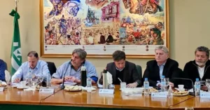 Kicillof toma el PJ bonaerense y refuerza su armado federal