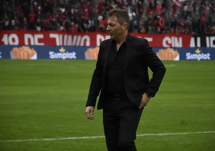 Kudelka vuelve a Newell’s y debutaría en el clásico rosarino