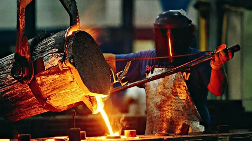 La industria metalúrgica profundiza su caída en marzo