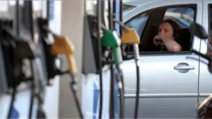 La inflación de marzo subió al 3,4% tras alzas en tarifas