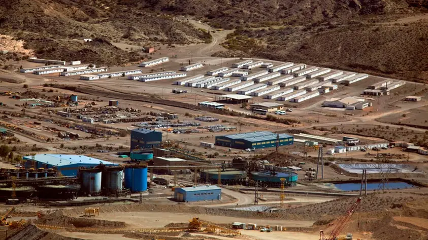 La inversión se hundió 11,4% en abril por la crisis industrial