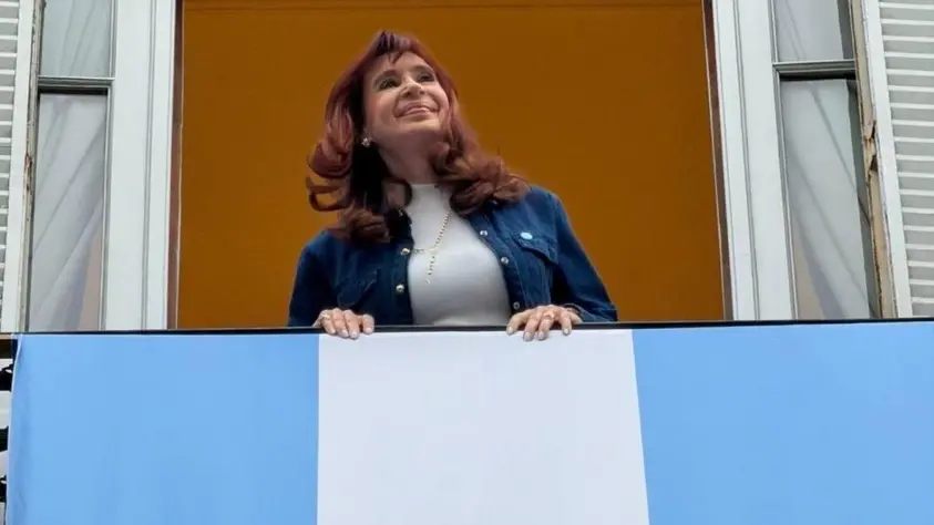 La Justicia restituyó la pensión de Cristina Kirchner y el Gobierno va a la Corte