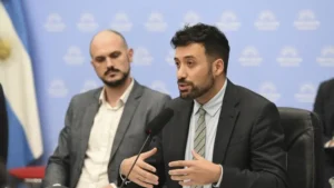 Ley Hojarasca: el Gobierno cede beneficios y destraba Diputados