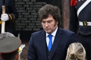 Debate político por la ley de Malvinas y la Constitución