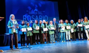 Voluntarias de la Maternidad Martin recibieron la Orden del Rosario