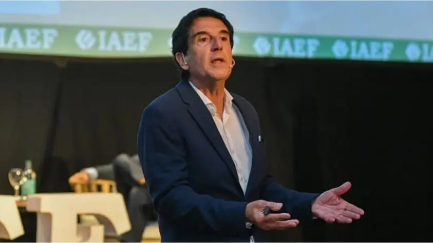 Melconian advierte que la reforma laboral no frena la estanflación