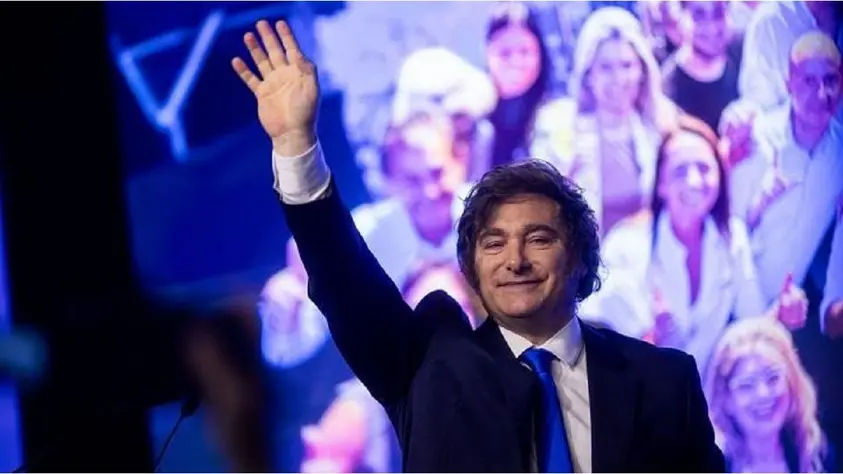 Milei calificó como "histórico" el aval del Senado a la reforma laboral