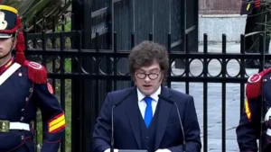 Javier Milei durante un acto por Malvinas