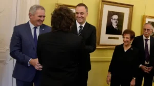 Milei se reúne en Olivos con Manuel Adorni