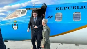 Milei ya destinó más de $4.700 millones a viajes al exterior