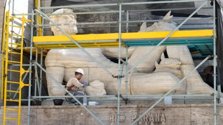 Monumento a la Bandera: buscan inaugurar las obras el 17 de junio