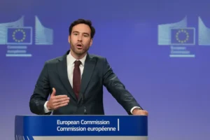 Multa récord de la Unión Europea a Google por monopolio