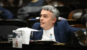 Esteban Paulón en Rosario La Ciudad Media