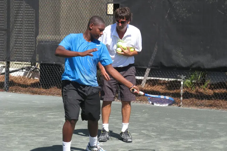 Murió Guillermo Rivas, referente del tenis argentino