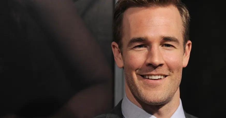 James Van Der Beek, recordado por su papel protagónico en la serie juvenil “Dawson’s Creek”, murió a los 48 años luego de una dura pelea contra el cáncer colorrectal. Su familia confirmó la noticia a través de un comunicado difundido este miércoles.